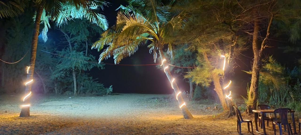 Blue Lagoon Beach Resort Gokarna  Exterior photo